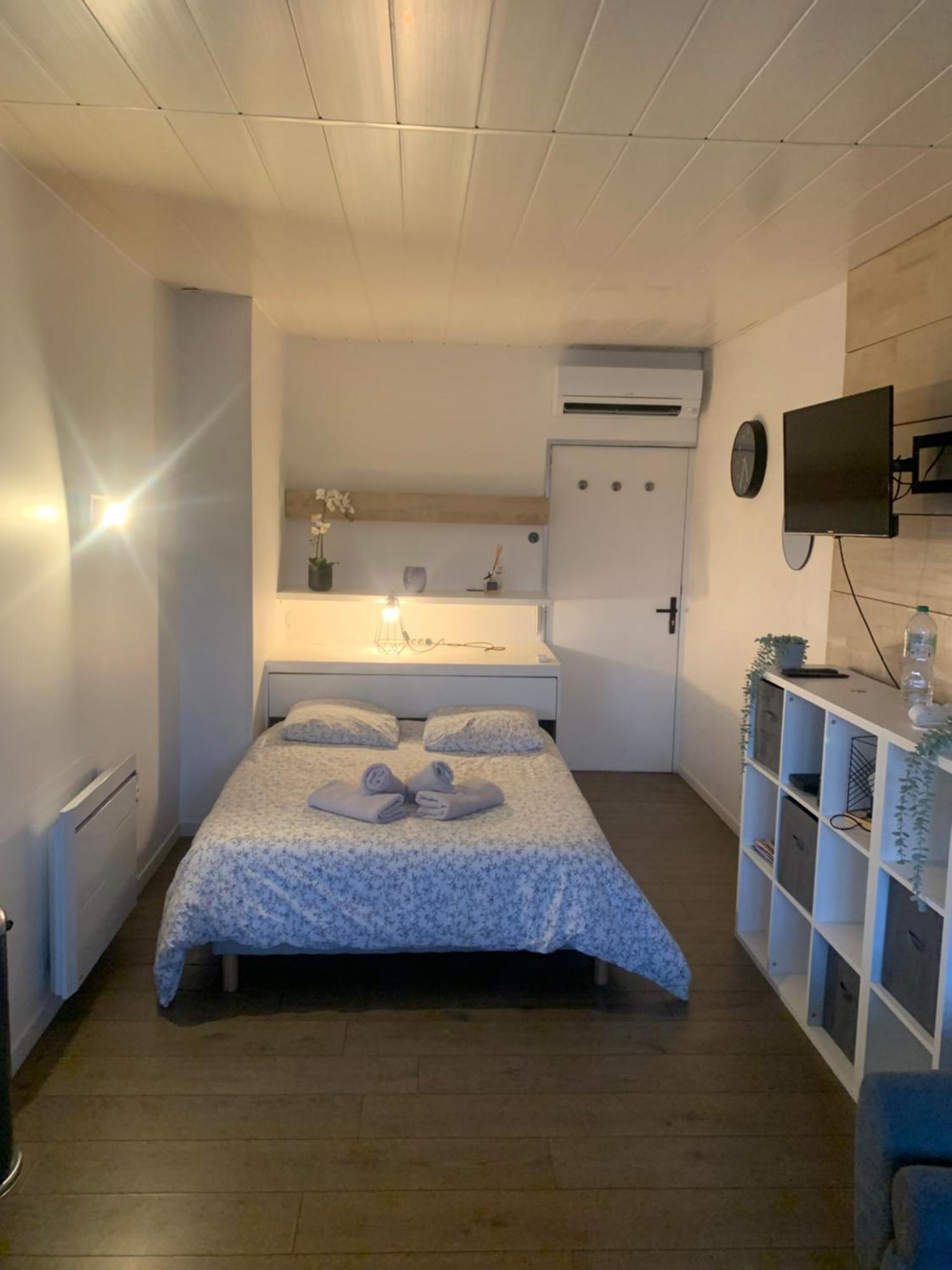 Studio Cocooning Hauteur De Saint-Raphael #2 Exteriör bild